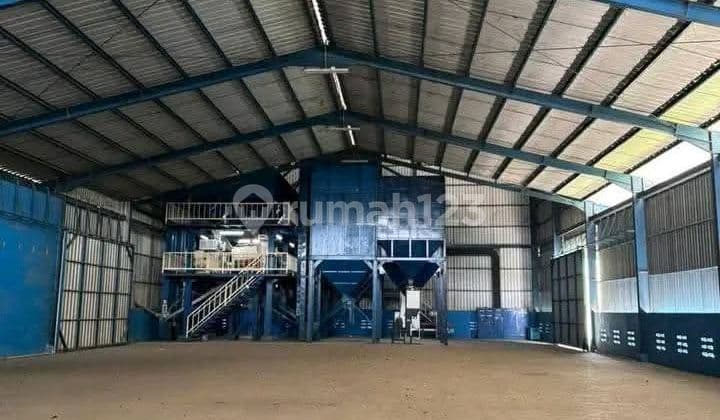 Dijual Gudang Strategis Cipondoh SHM 1.762M²