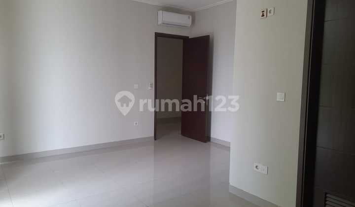 Disewakantahp 1 Cluster Danau 8X15m² 3+1Br