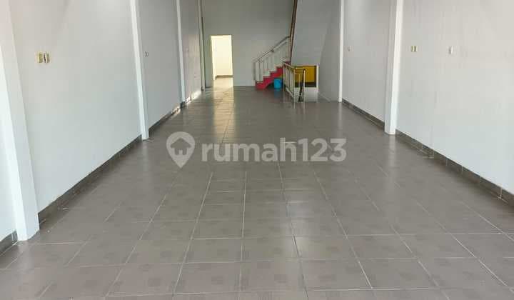 Dijual Ruko di Mangga Besar 4,5X27,5M² 3,5 Lantai SHM