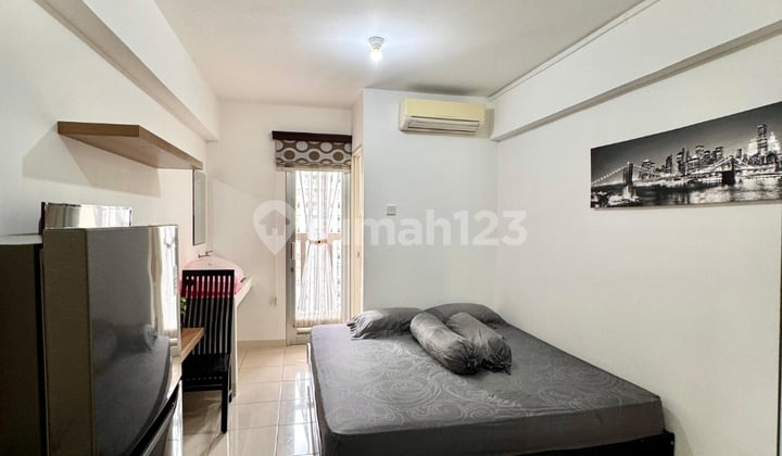 For Rent: Greenbay Apartment, Studio Type, Furnished