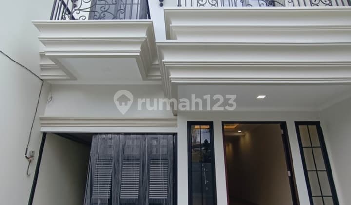 Rumah Design Classic Modern Dalam Komplek