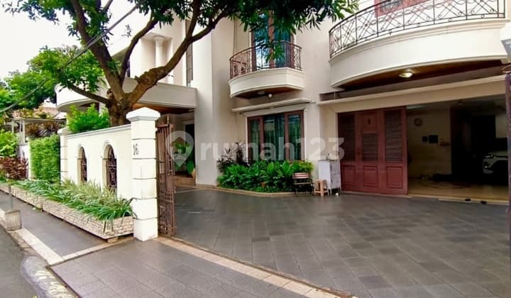 For Sale: House with Strategic Access in Cipete, South Jakarta