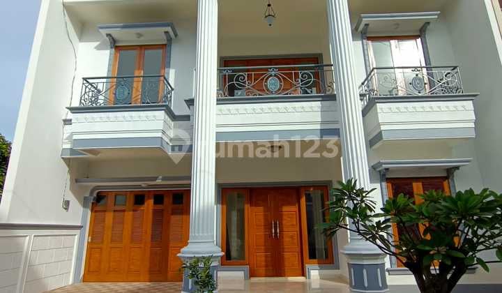 Rumah Design Classic Siap Huni di Area Veteran
