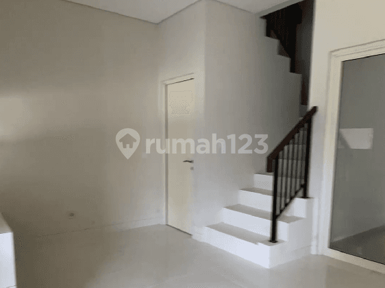 Dijual Rumah Siap Huni di Sevilla Park BSD, Sudah Renovasi