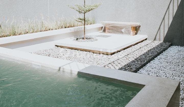 Complete House with Warm Water Swimming Pool Tatar Simakirana, KBP