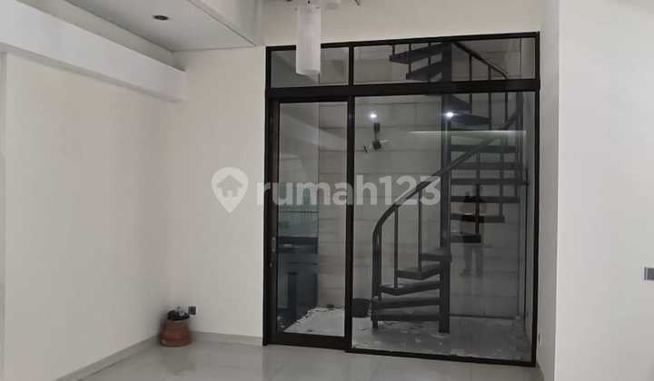 Rumah Dalam Cluster Favorite Huni Singgasana