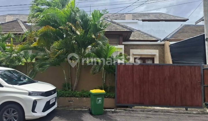 House With One Gate Security System, Located In Taman Giri Nusa Dua.