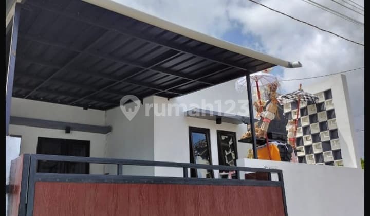 Disewakan Rumah - Beranda Garden Mumbullingkungan Eksklusif dan Tenang