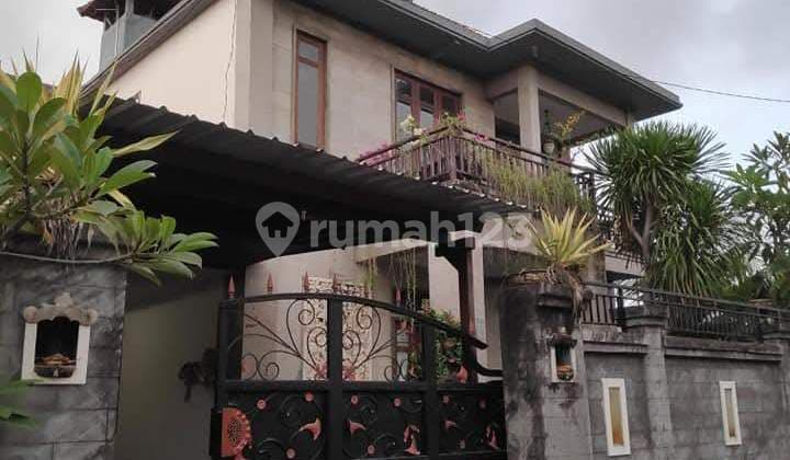 Dikontrakan rumah lantai 2 Lokasi di kertadalem full furniture Denpasar Selatan