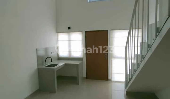 Rumah Renon Mezzanine 2 Lantai Tukad Balian