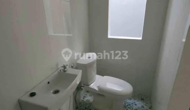Rumah Renon Mezzanine 2 Lantai Tukad Balian