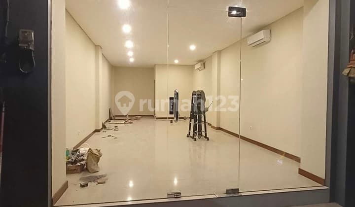 Ruang Usaha Strategis Kerobokan Area