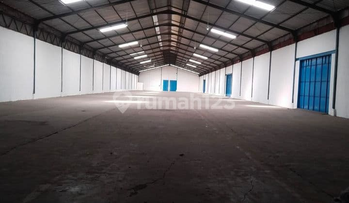 Warehouse number B2 in Cibitung, BEKASI.