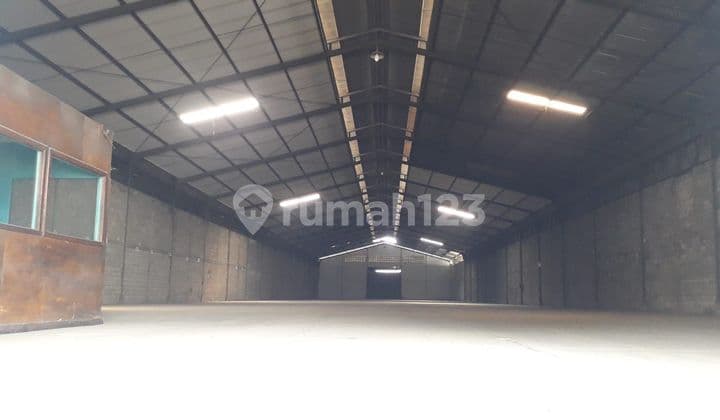 WAREHOUSE no. B4 in Cibitung Bekasi