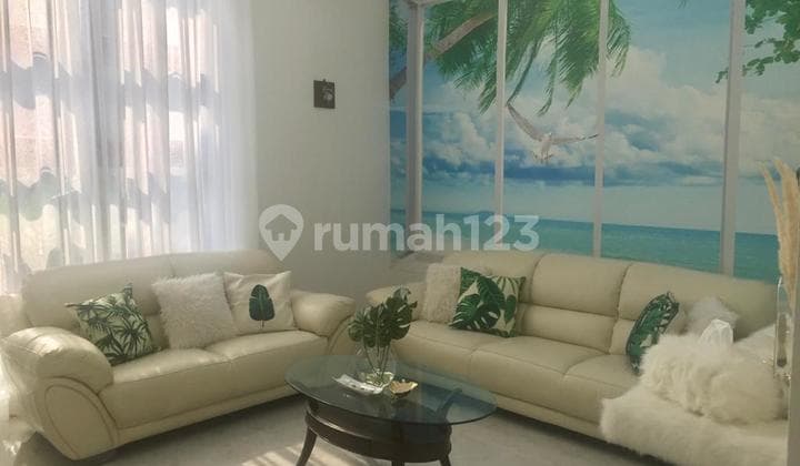 Rumah Cantik Siap Huni di Cipinang