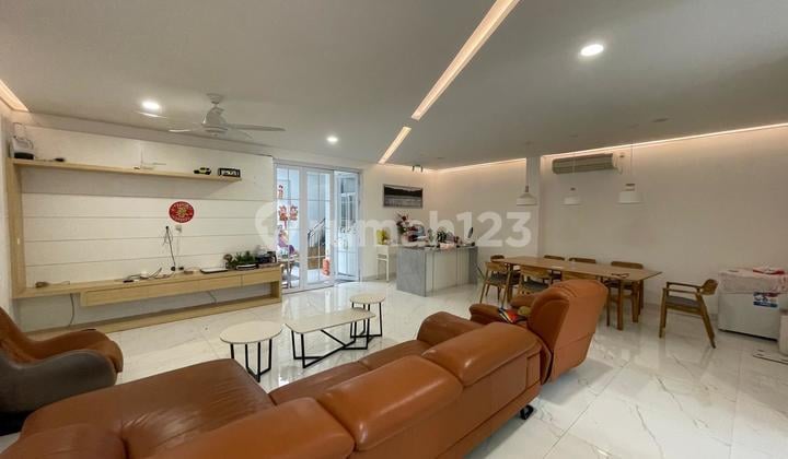 For sale: Golf Lake Residence house, size 8x18, SHM, 2 floors, 3+1 bedrooms.