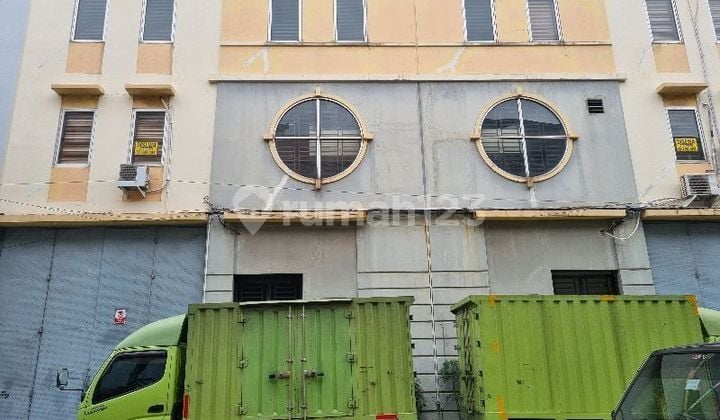 for rent warehouse pik elag laut size 10x23 3 floors