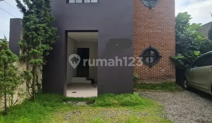 Dijual Rumah Minimalis di Bukit Pakar Timur Dago Bandung