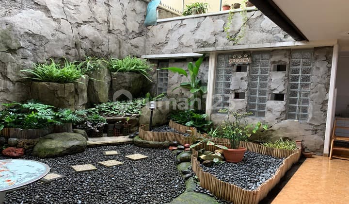 Strategic main road Naripan house price reduction for business & office.