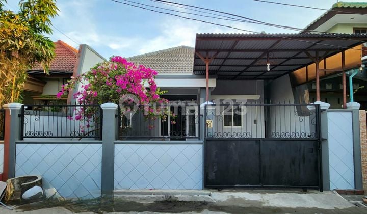 Dijual rumah 1, 5 lantai siap huni di mojo kidul Surabaya