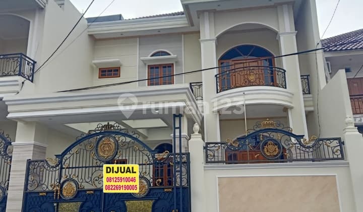 Dijual Rumah 2 Lantai Tengah Kota , Manyar Rejo Surabaya, Siap Huni, Dekat Itats, Sekolah Anak Bangsa, Motesori School,perpustakaan, Ubaya, Dll