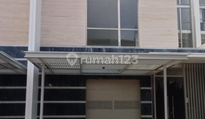 Dijual Rumah Pik Golf Island The Chopin Signature Uk 300m2 View Golf , At Jakarta Utara