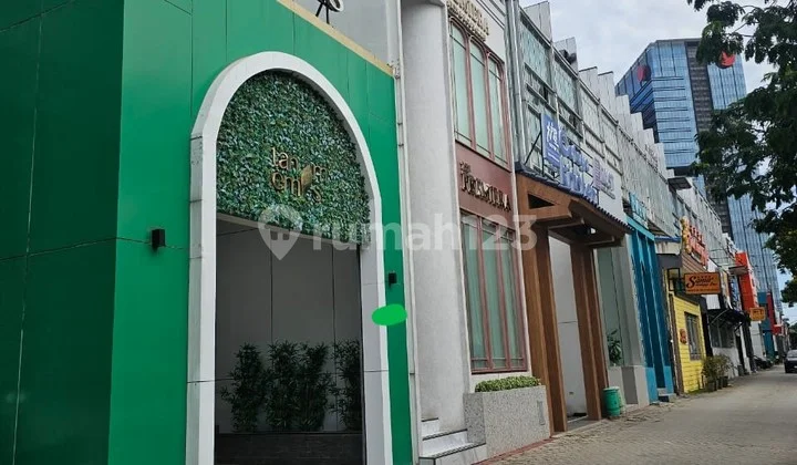 For Rent: Attached Shop House in PIK Garden House, Main Road, suitable for Showroom, Office, Restaurant in North Jakarta. For Rent: Attached Shop House in PIK Garden House, Main Road, suitable for Showroom, Office, Restaurant in North Jakarta.