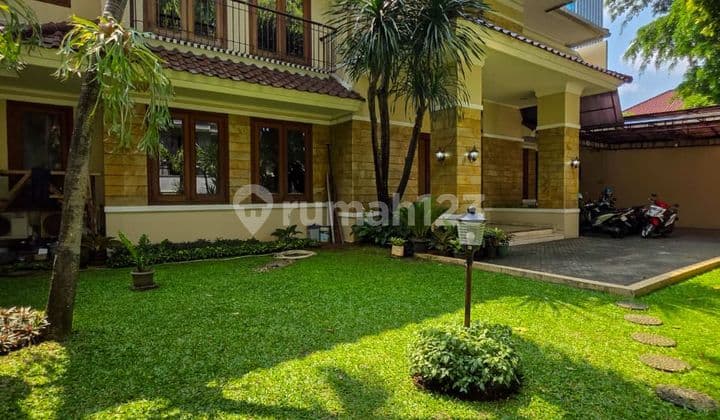 Rare Listing! Move-In Ready House in Kebayoran Baru