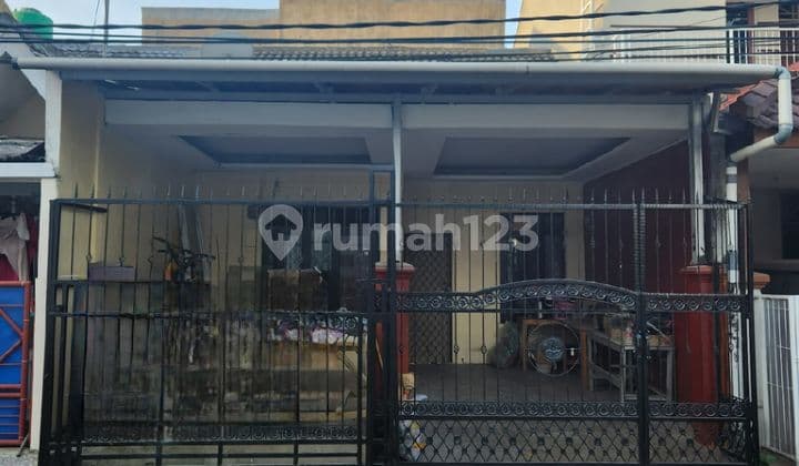 For Sale 1.5-Story House with SHM, South-Facing in BSD Nusaloka Sector 14.5