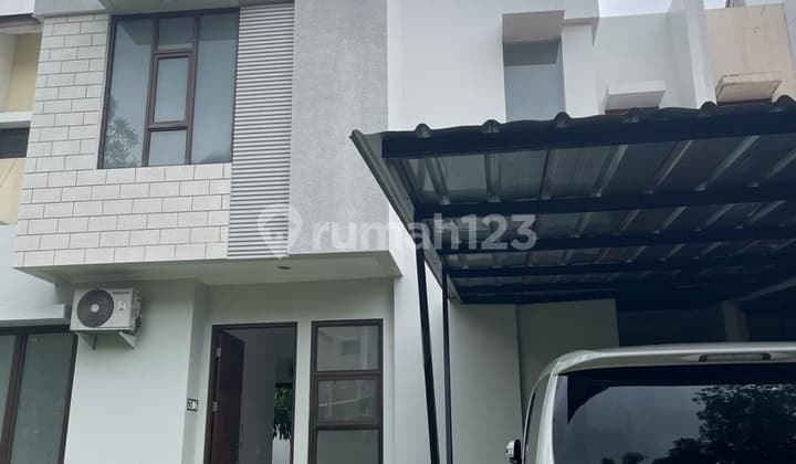 Rumah Minimalis 2 Lantai Fully Furnished di Bsd City