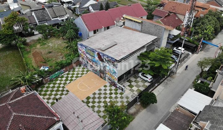 For Sale: Plot + Building, Area 665m², 2 Floors, Certificate of Ownership, Eligible for Mortgage, Suitable for Office, Warehouse, School, Mini Cluster in Cisaranten, Bandung City.