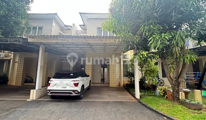 Disewakan Rumah Water Spring 2 Lantai, Luas 144M2, Kamar 3+1, Semi Furnished, Fasilitas Kolam Renang dan Lapangan Olahraga, Hanya 200M Dari Mall Living World Grand Wisata Bekasi