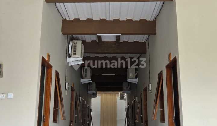 Dijual Rumah Kost 3 Lantai, Luas Tanah 200M2, SHM, 18 Kamar bisa, KPR, Lokasi Strategis, 450M Dari Plaza Metropolitan, Metland Tambun Cibitung Bekasi