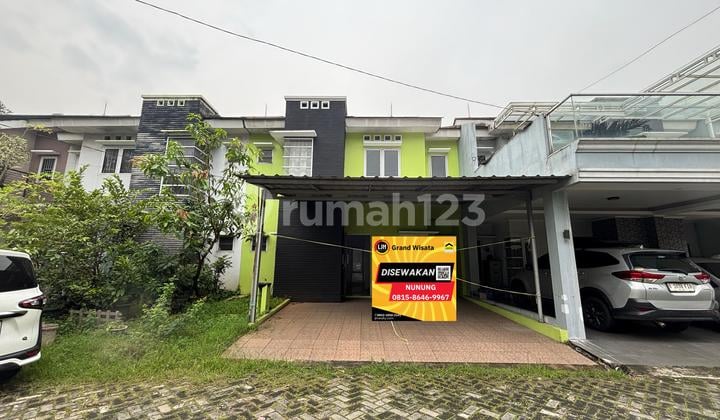 Disewakan Rumah Area Grand Wisata 2 Lantai Kamar 3+1 Siap Huni 500m Dari Akses Tol Tambun Grand Wisata Bekasi