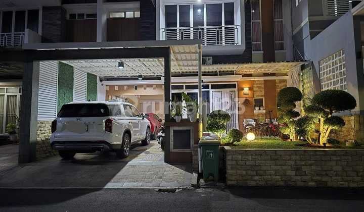 Dijual Rumah Mewah Siap Huni 2 Lantai 4 Kamar Tidur Bebas Banjir Keamanan 24jam di Metland Tambun Bekasi