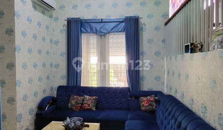 Dijual Rumah Cluster Water Spring Grand Wisata Siap Huni 2 Lantai, 3+1 Kamar Tidur Luas Tanah 180m2 Fasilitas Kolam Renang, Jogging Track, Lapangan Olahraga, Terdekat Dari Mall Living World Grand Wisata Bekasi