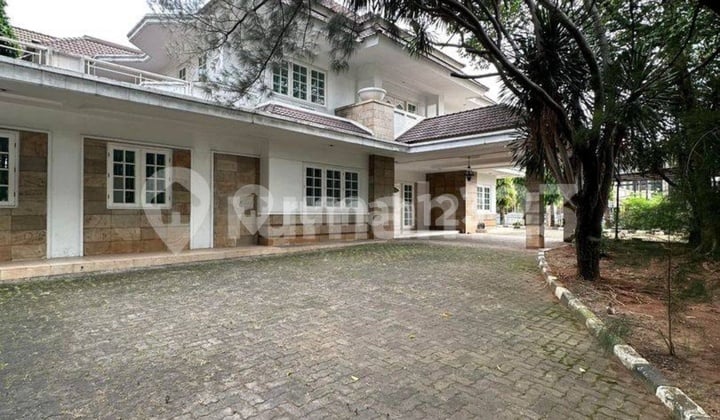 Beautifull And Strategic House At Imam Bonjol,menteng Premium Location