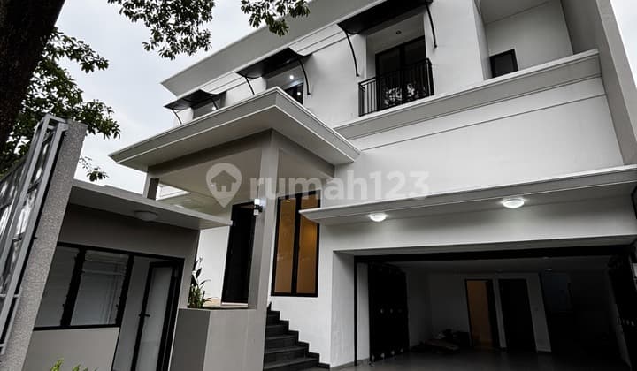Brand New Modern Style House Location Near MRT and Toll Access