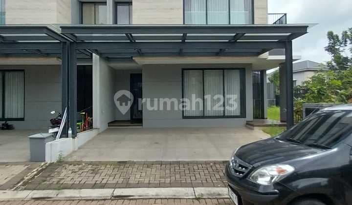 Di Sewakan Rumah Discovery Alton Semi Furnished Posisi di Hoek