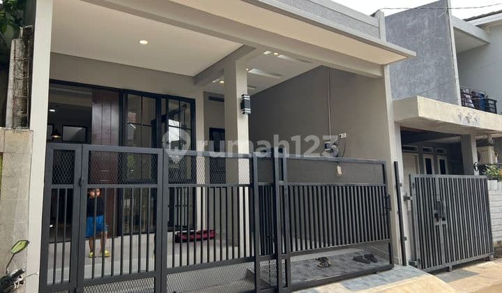 Dijual Rumah dengan Bangunan Kokoh, Desain Menarik dan Kekinian di Puri Bintaro Hijau Pondok Aren