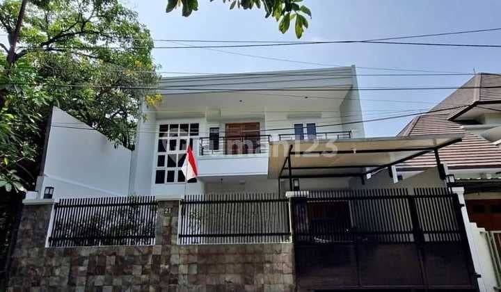 Di Sewakan Rumah 2 Lantai Strategis Perumahan Kelapa Dua Kebon Jeruk Jakarta Barat