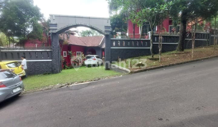 Rumah Villa Di Northridge Sentul City. Lingkungan Asri Dan Nyaman