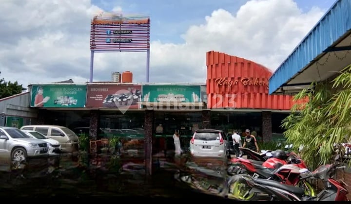 Tempat Usaha di Jl Sholeh Iskandar Bogor. Lt 1000M2. SHM