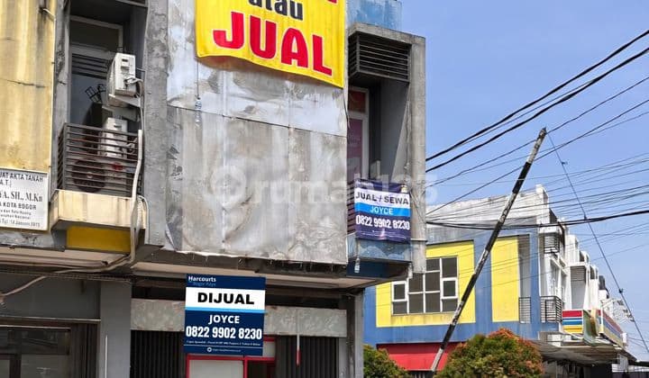 Ruko Disewakan di Botanica, Sindang Barang, Siap Huni.