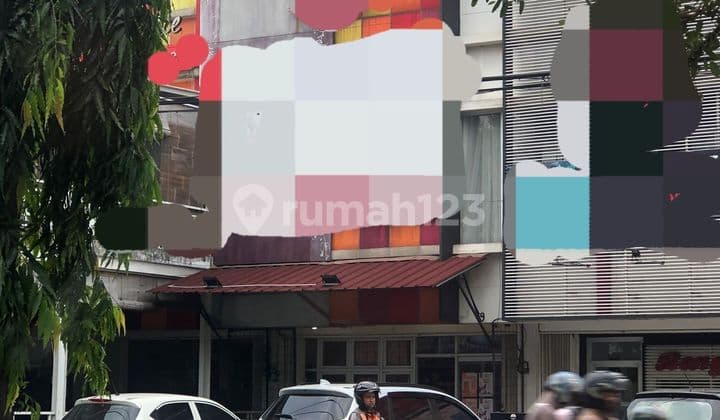 Ruko Dijual 3 Lantai. di Pandu Raya. SHM.
