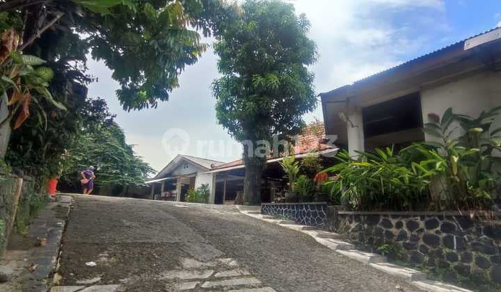 Tempat-Usaha di Pajajaran. Lokasi Strategis di Pusat Bisnis. SHM.