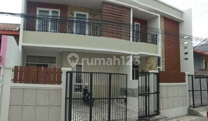 Dijual Rumah Baru 3 Lantai Siap Huni Cempaka Putih Barat Jakarta Pusat