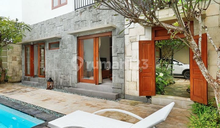 Vila 2 Lantai Lokasi Strategis Siap Huni Jimbaran Bali