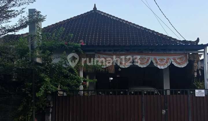 1-Floor Furnished House in Renon, Near Stikom Denpasar, Bali
