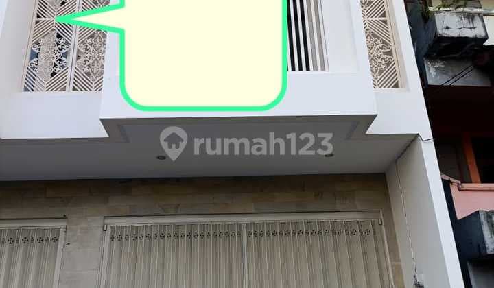 Ruko 2 Lantai Area Ramai dan Pusat Binis Denpasar Bali